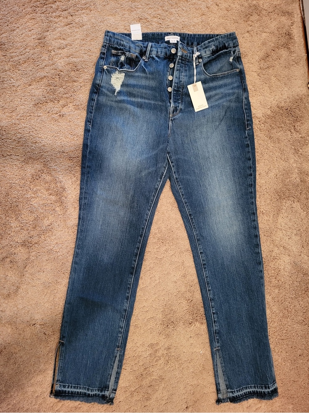 Good American Medium Wash Straight-Leg Jeans with Button Fly